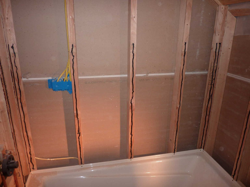 tile tub surround felt prep